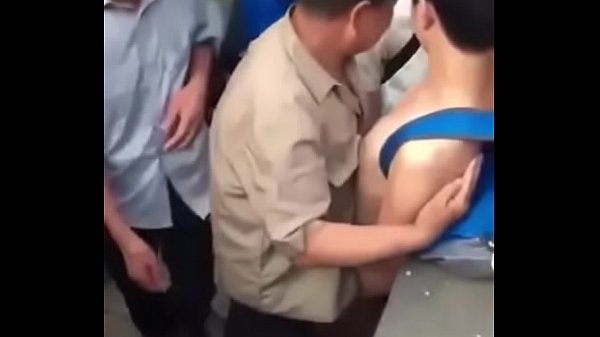 小帅哥被老大爷围攻精品qq3301928066, Asian gay boys
