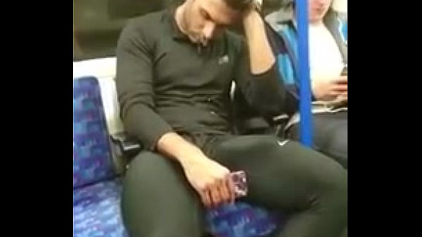 Erección en el metro