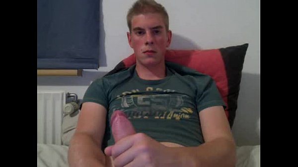 Ð‘Ð»Ð¾Ð½Ð´Ð¸Ð½Ñ‡Ð¸Ðº Ð½Ð° ÐºÐ°Ð¼ÐµÑ€Ñƒ))), old young gay amateur