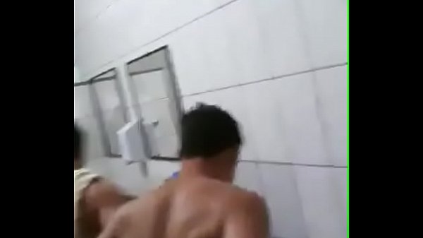 Espiando no vestiario