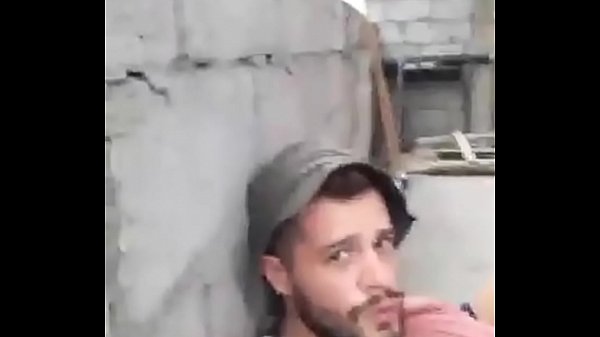 Pausa pra mamada na Obra, homemade gay porn