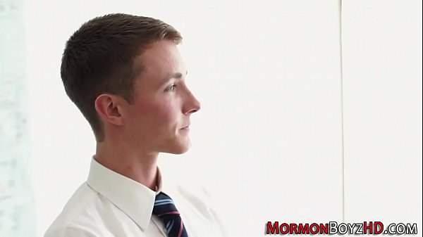 Twink fucks buff mormon