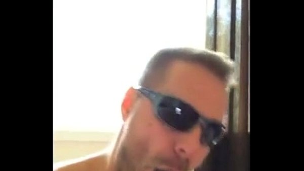 11;05 I LOVE TO SUCK BLACK COCK