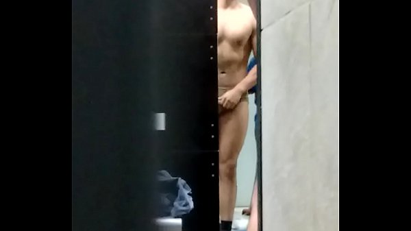 Espiando en vestidor de Smartfit