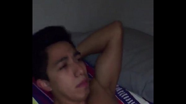 Gimiendole al Chakal, amateur gay couple porn