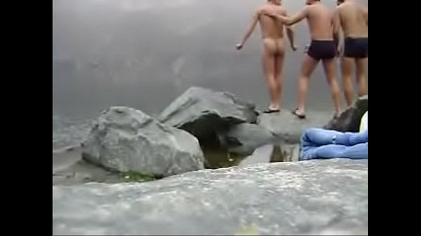 Skinny dipping 2011 https://nakedguyz.blogspot.com