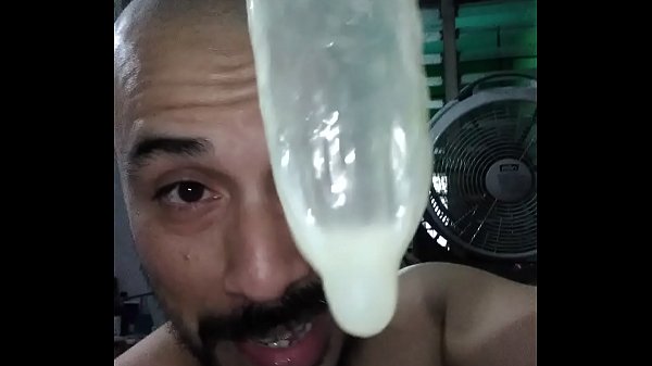 Y asi se vino el bisexual jejejeje, real amateur gay sex