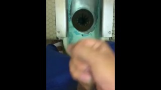 男子高校生　キハ110 おしっこと射精1