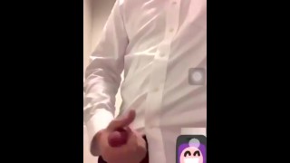 西装帅哥厕所给我拍视频, best young Asian gay videos