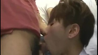 Sucking and Fucking on Tokyo Metro – Tōkyō metoro ni sui to kuso, best gay young Asian