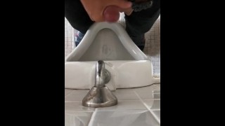 トイレオナニー