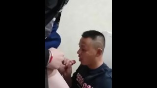 大叔 0002, young Asian gay hookup