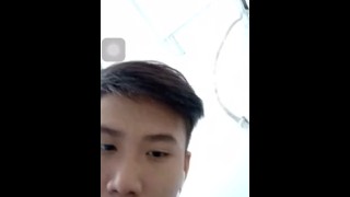 Em Trai Cấp 3 Đang Đá Banh Thì Có Hứng Vào Toilet Trường, young Asian gay xxx