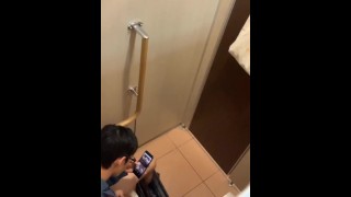 Toilet spy