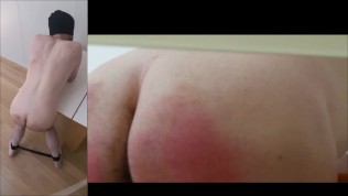 Guy’s ass whipped hard by machine with plastic strip