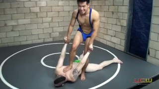 UCW – Bravo vs Hiro, gay porn video young Asian