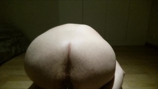 I’m straight and love it in the ass: deep big glass dildo amateur beginner, young amateur gay porn