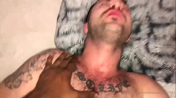 Negão baiano novinho arregaçando e leitando jovem abençoado, best Bareback gay porn sites