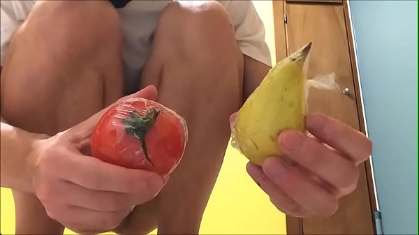 Tomato and pear