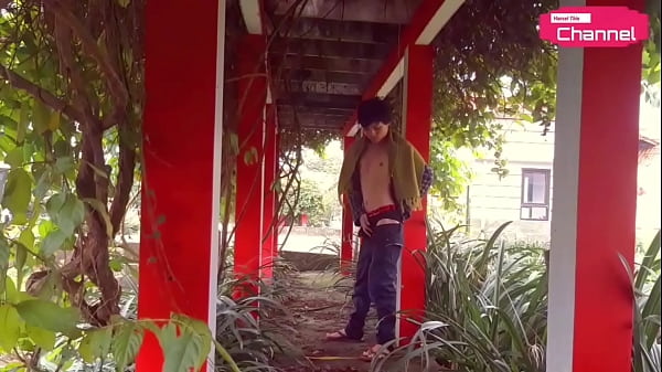 [Hansel Thio Channel] Public Nude – Sudden Horny When I Survey China Town Garden As The Place Chinese New Year Party Part 3